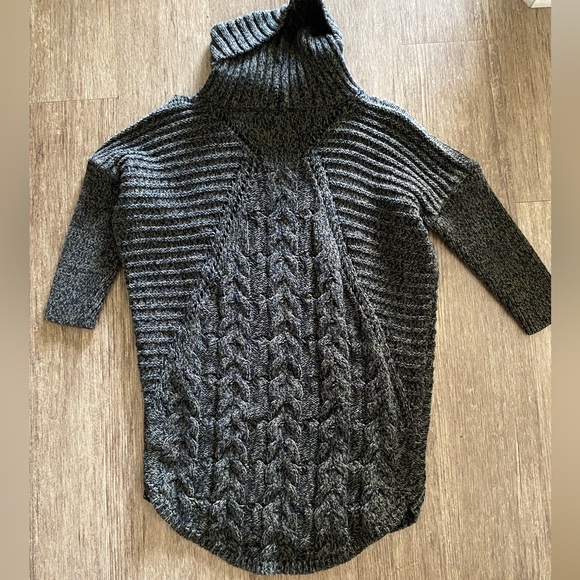 Lot of chunky sweaters - Picture 5 of 8